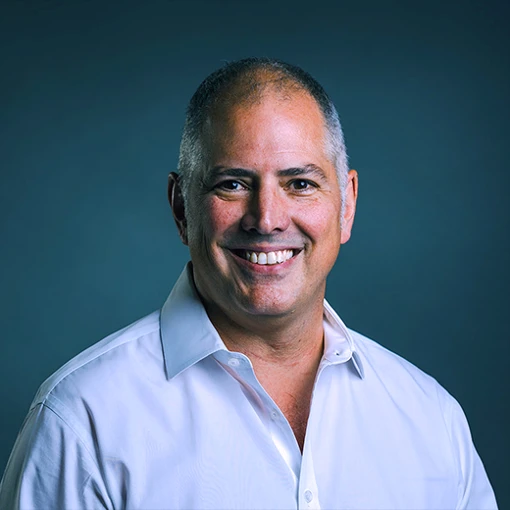 Zenus Bank Jorge Soltero